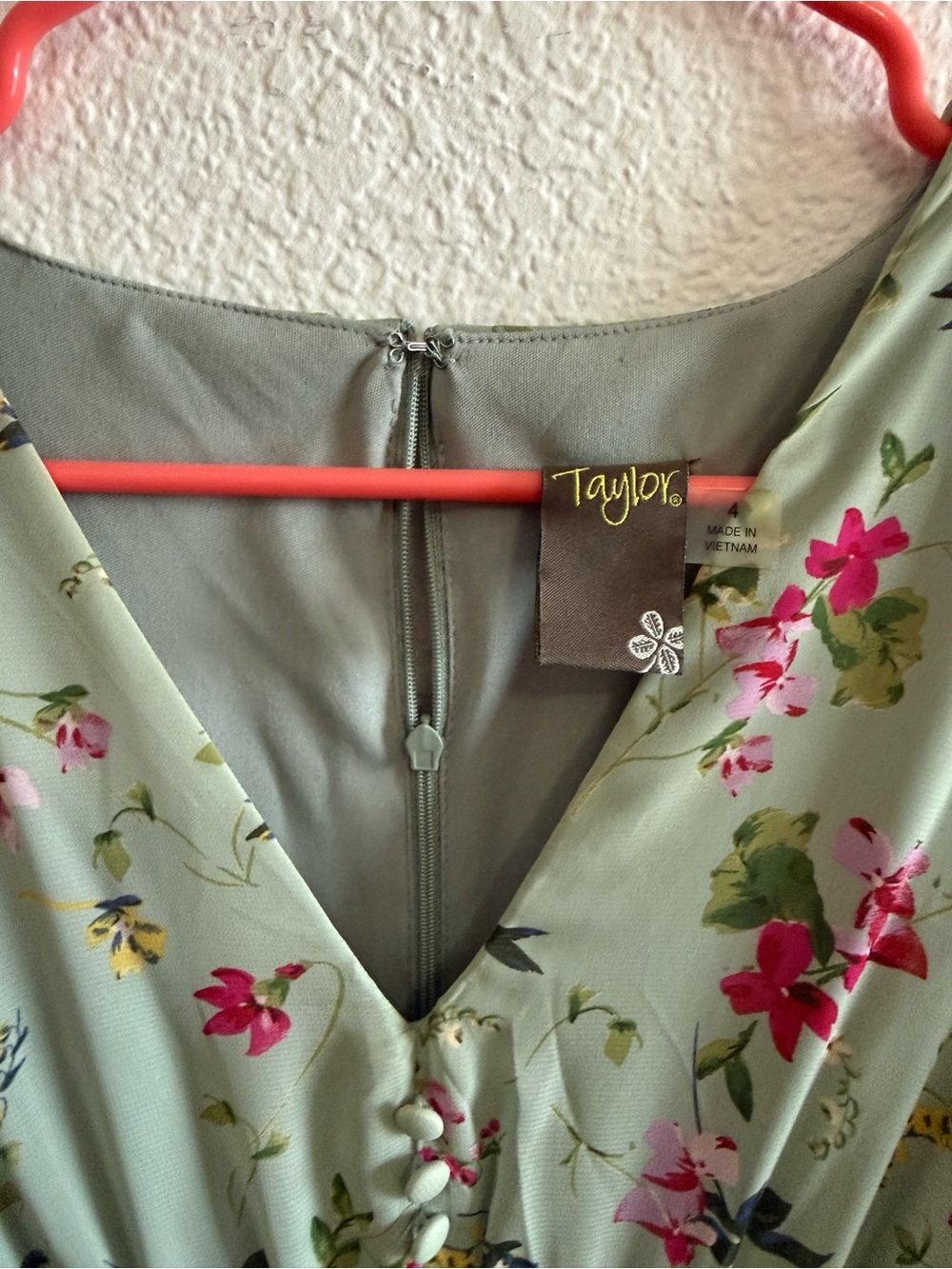 Taylor Sage Green Floral V-Neck Smocked Midi Dress - Picture 3 of 3
